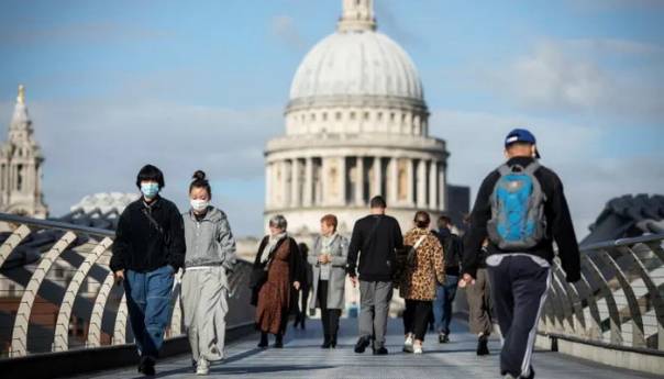 u-velikoj-britaniji-pada-broj-novih-slucajeva-london-covid_5fc132a742c5a